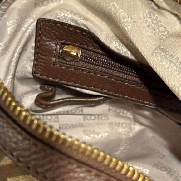 Michael Kors Brookville Large Jacquard Leather Satchel - Picture 13 of 15